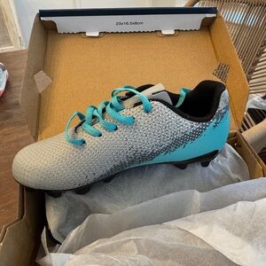 DSG Kids soccer cleats